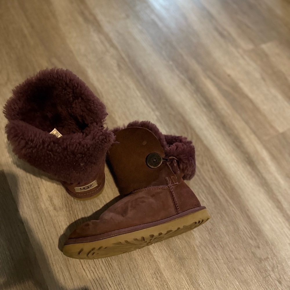 UGG Bailey Button Purple Shearling Boots - Picture 8 of 8